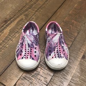 Toddler girls native shoes